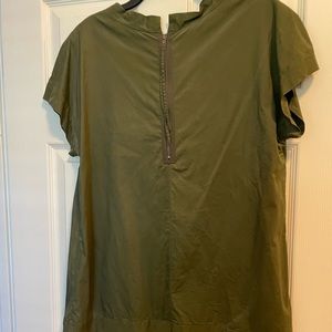 NWOTS beautiful short sleeve blouse LARGE